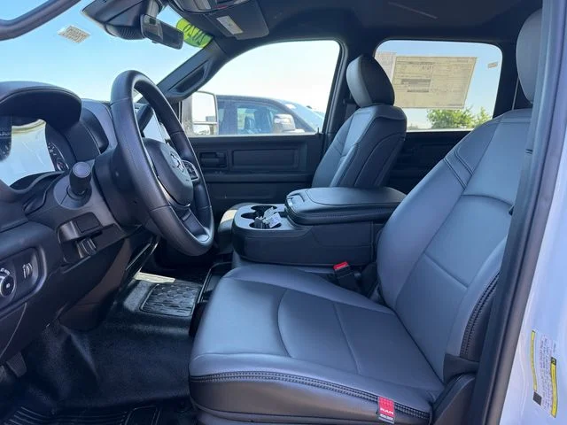 2026 RAM 3500 Chassis Tradesman - Photo 20