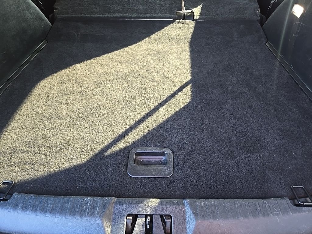 Used 2019 Blue Ford SEL image 96