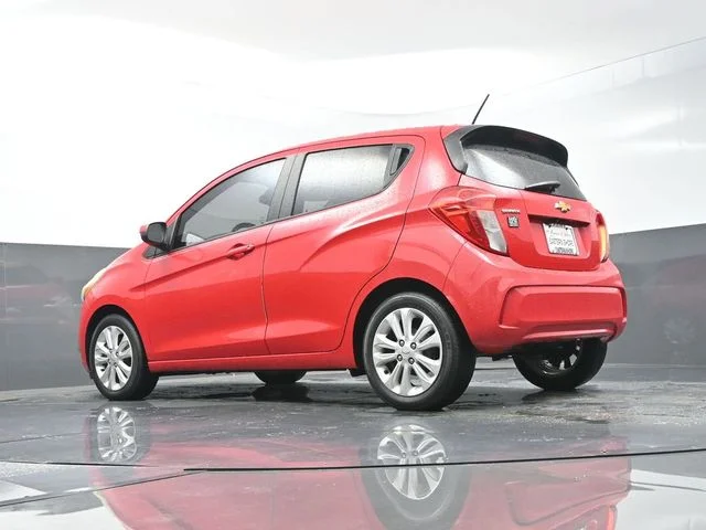 Used 2017 Red Chevrolet 1LT image 33