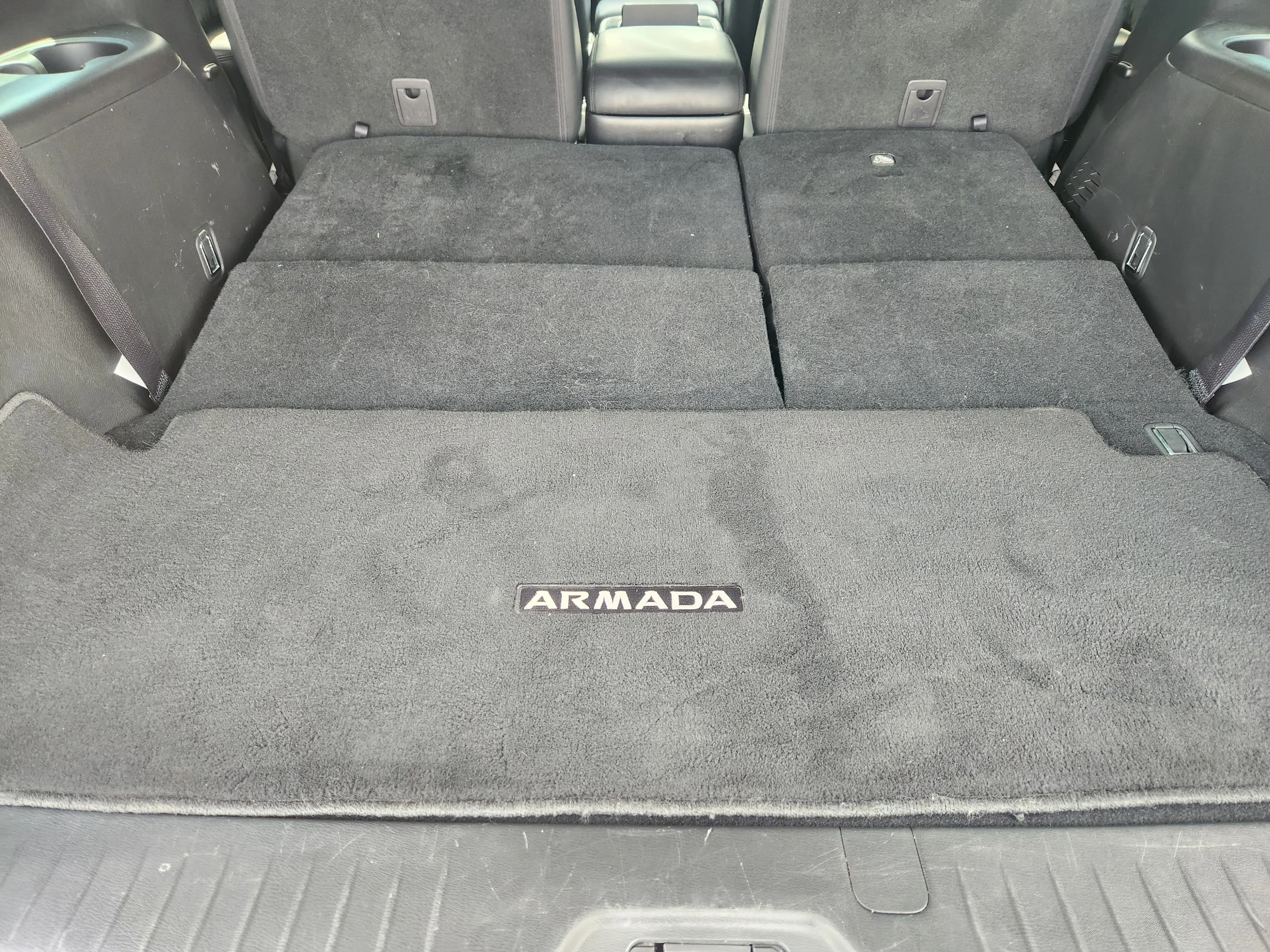 Used 2023 Aspen White Tricoat Nissan SL image 34