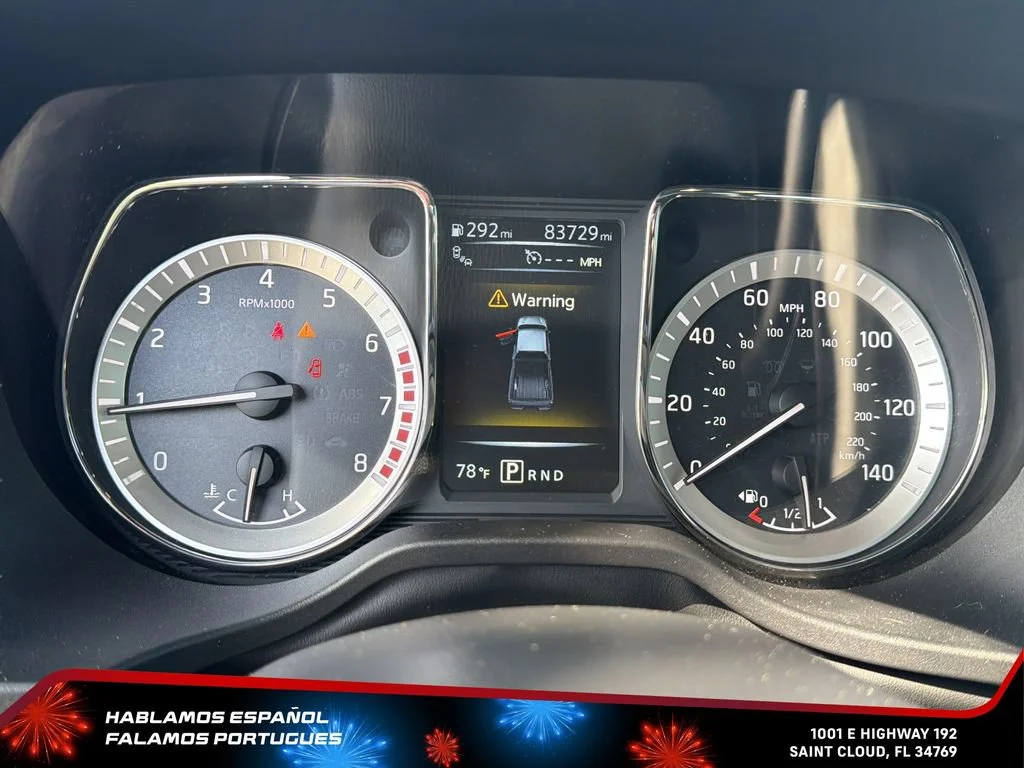 Used 2017  Nissan SV image 19