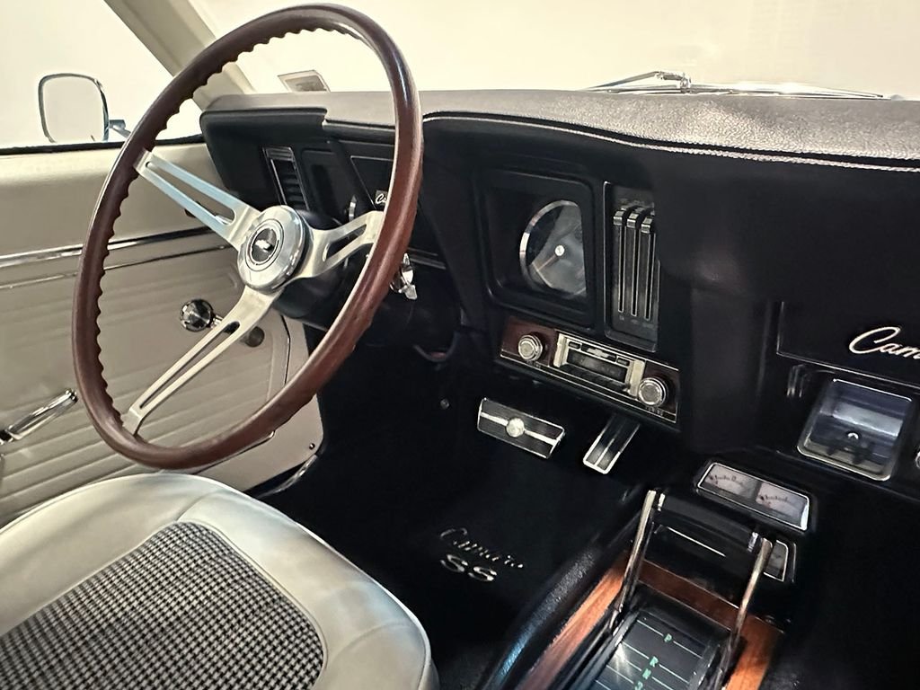 Used 1969 Blue Chevrolet  image 54