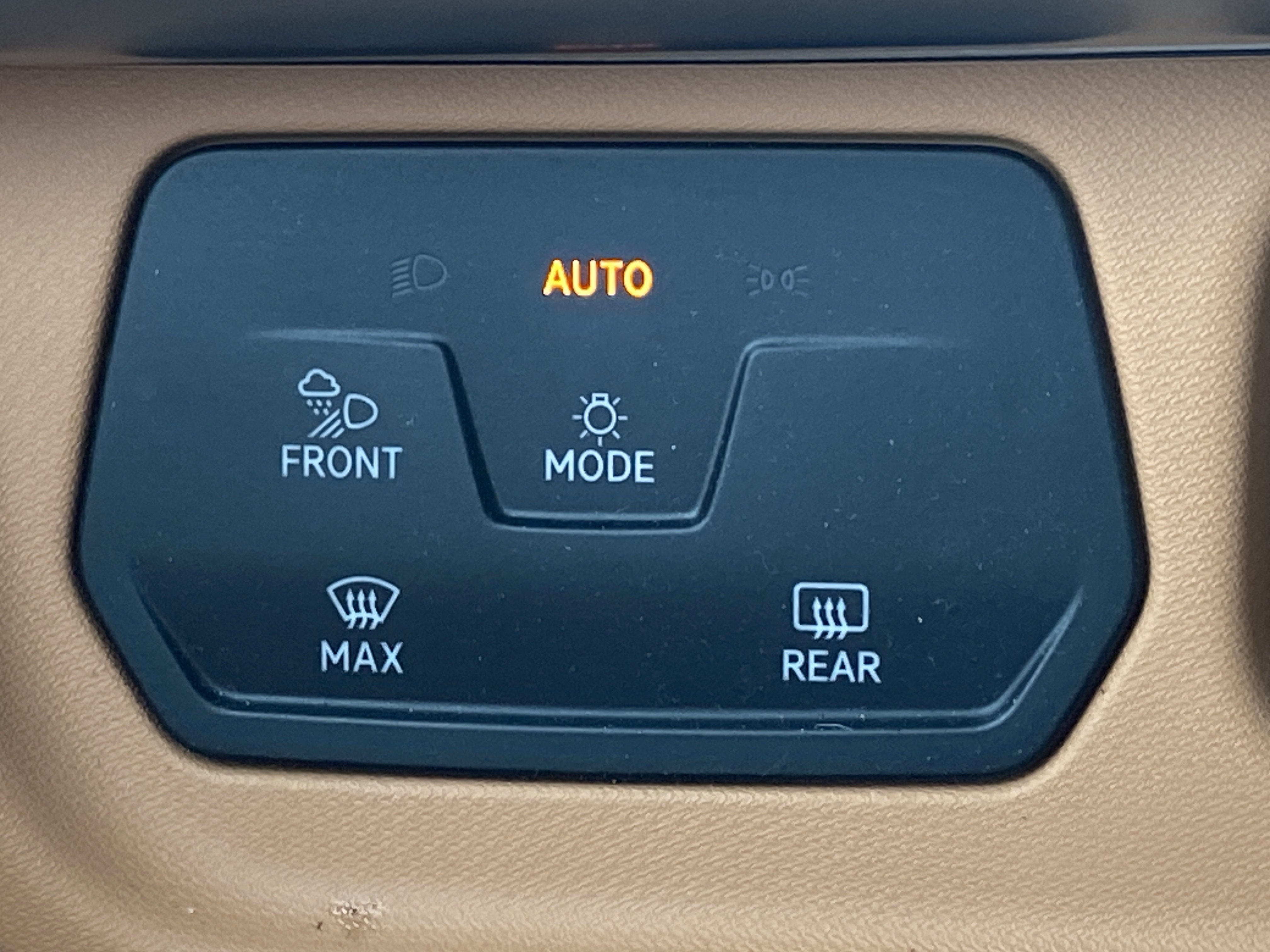 Used 2025 Green Volkswagen 1st Edition image 24