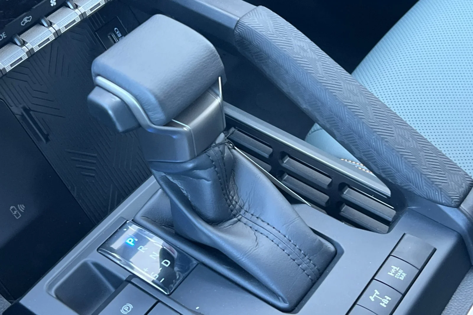 2026 Toyota Tacoma Trailhunter - Photo 16
