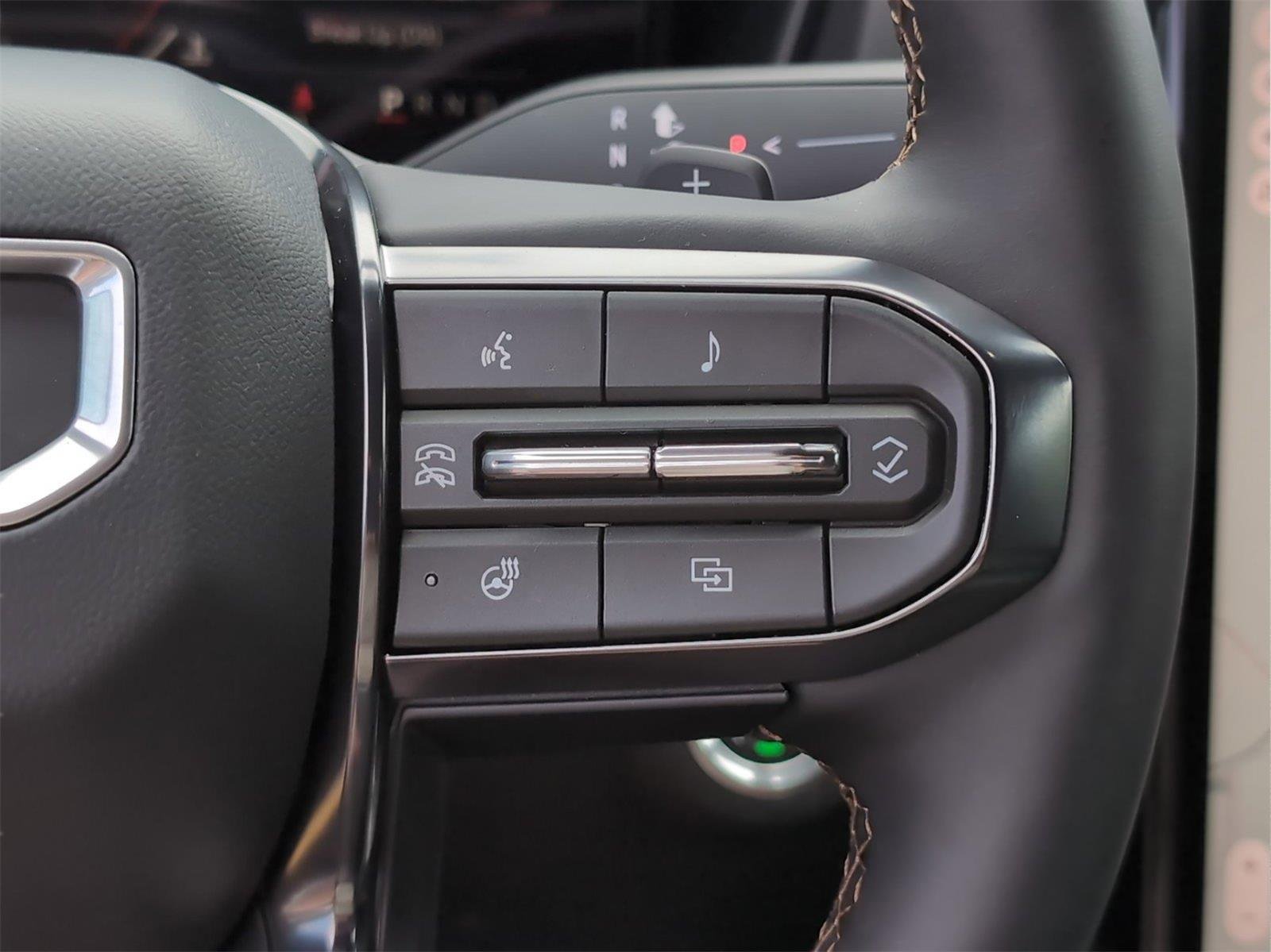 Used 2026 Sterling Metallic GMC AT4 image 18