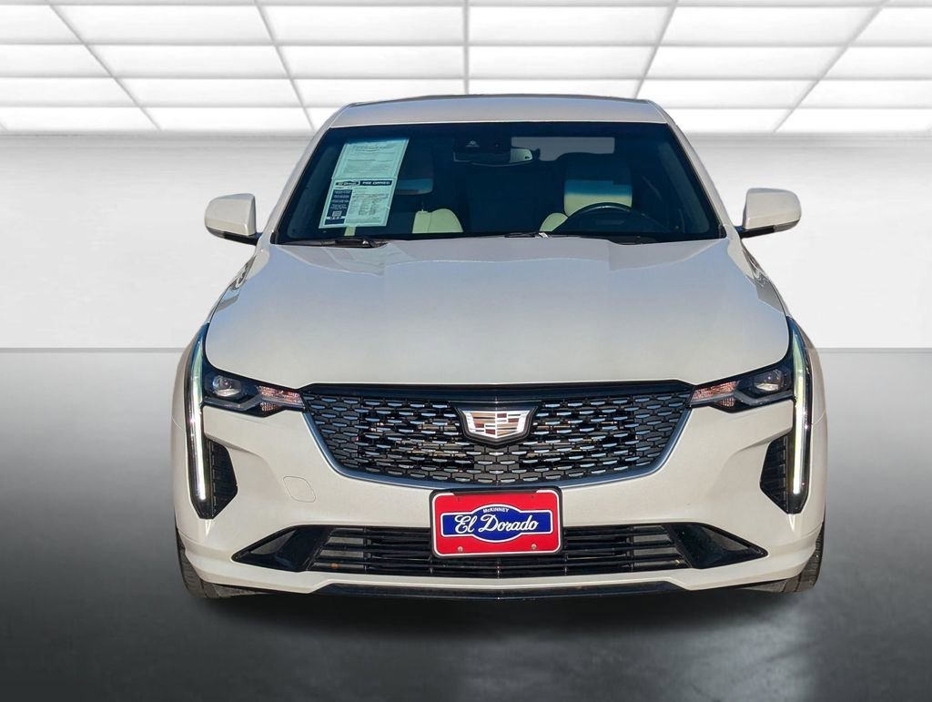 Used 2020 Crystal White Tricoat Cadillac Premium Luxury image 24