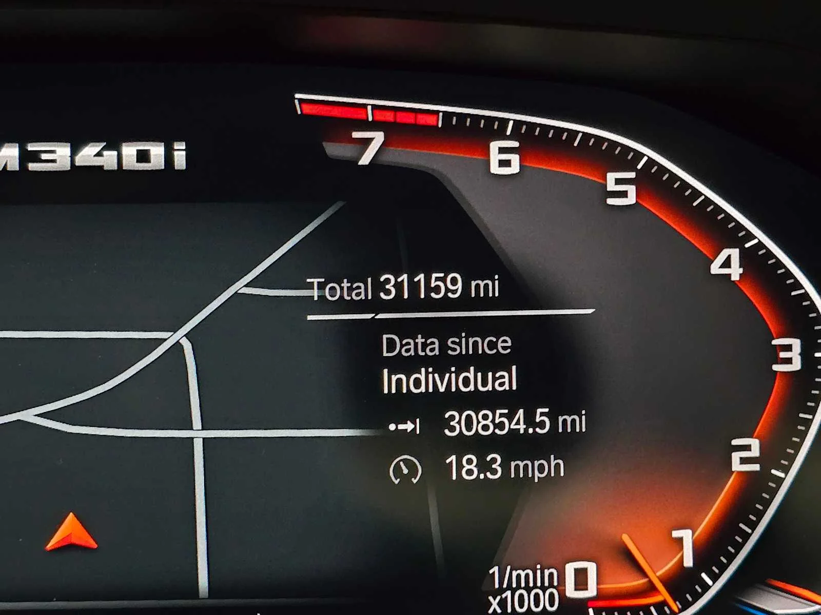 Used 2021 Mineral Gray Metallic BMW xDrive image 13