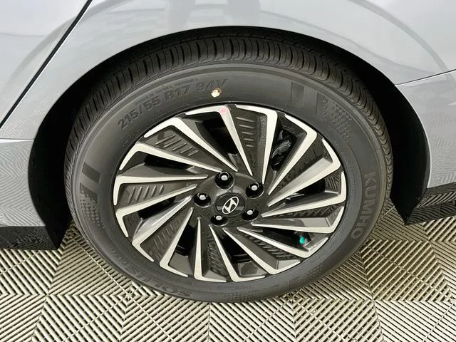 New 2026 Blue Hyundai SEL image 21