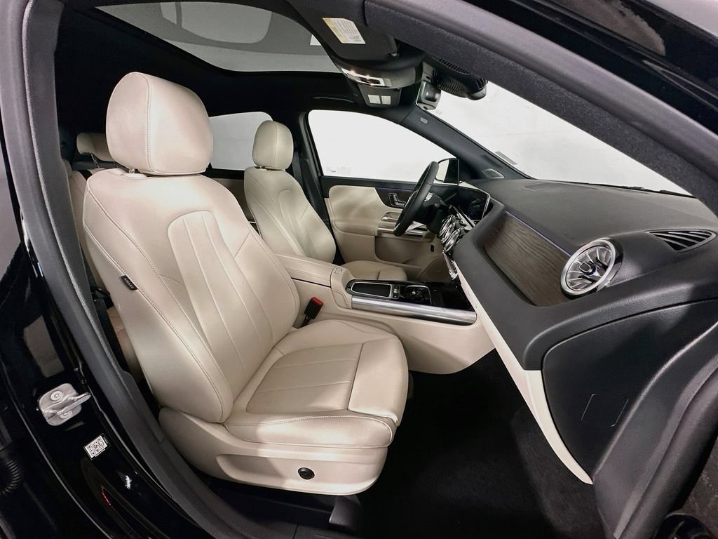 New 2026 Night Black Mercedes-Benz GLA 250 image 58