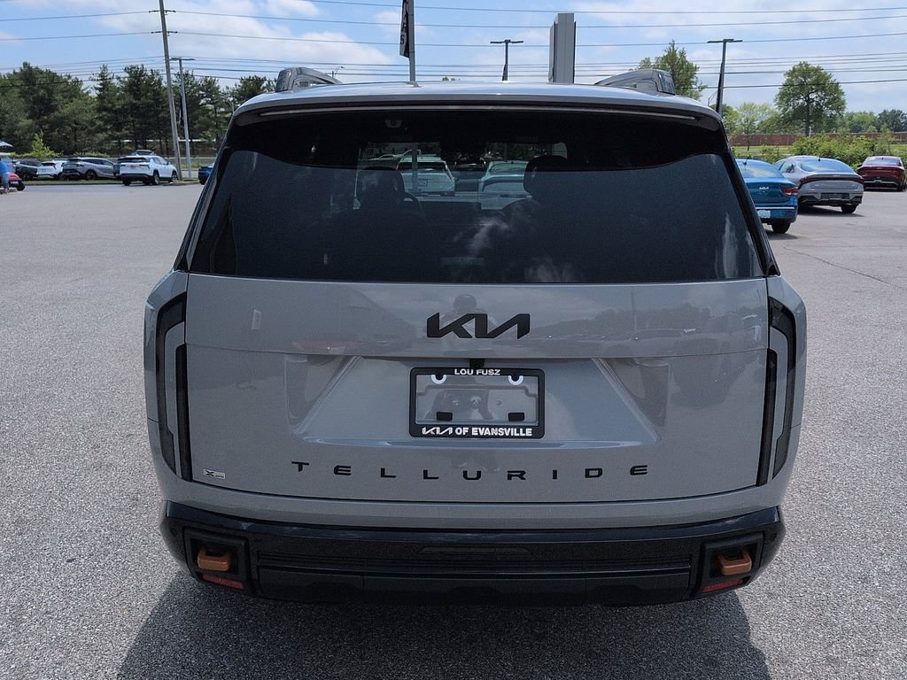 New 2027 Wolf Gray Kia X-Pro SX Prestige image 6