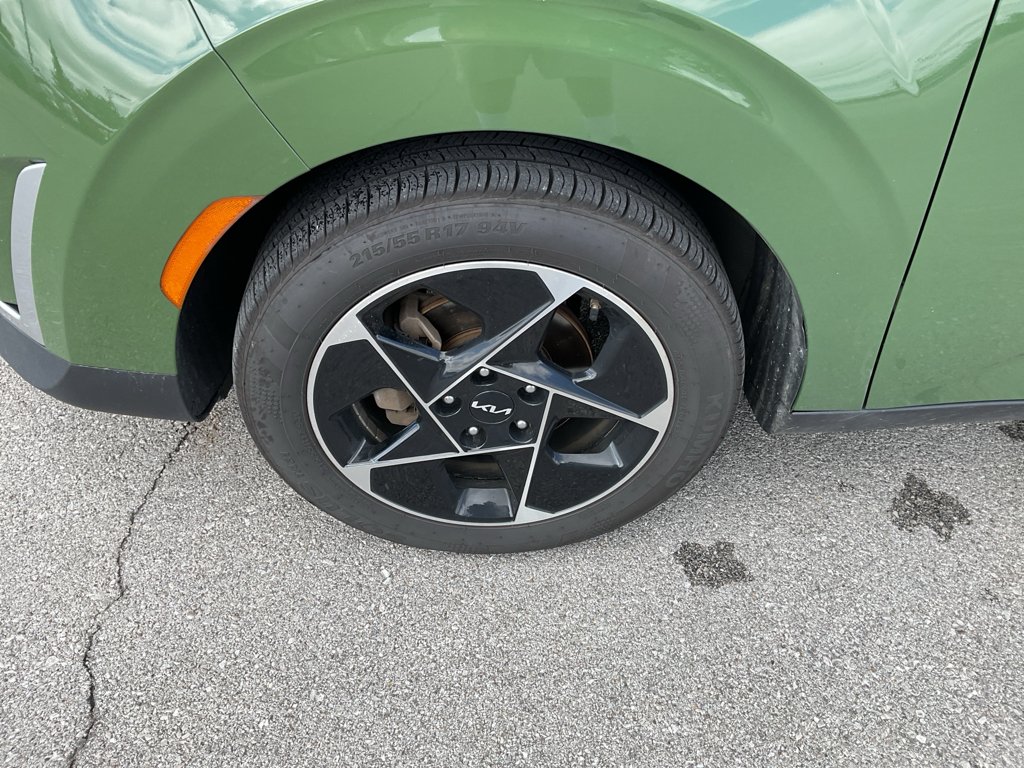 Used 2023 Undercover Green Kia EX image 5