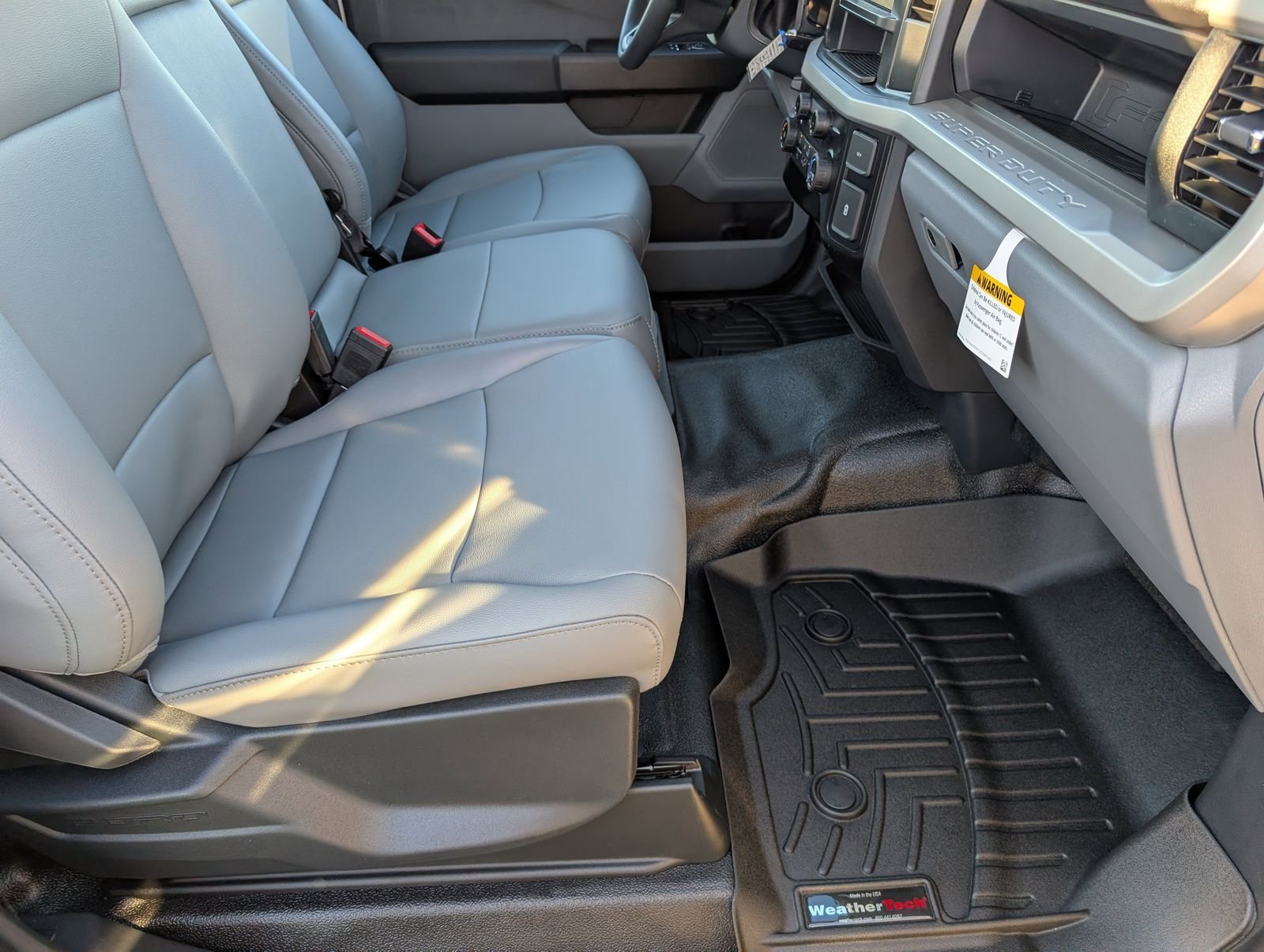 New 2026 Oxford White Ford XL image 21