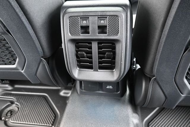 New 2026 Oxford White Ford Badlands® image 35