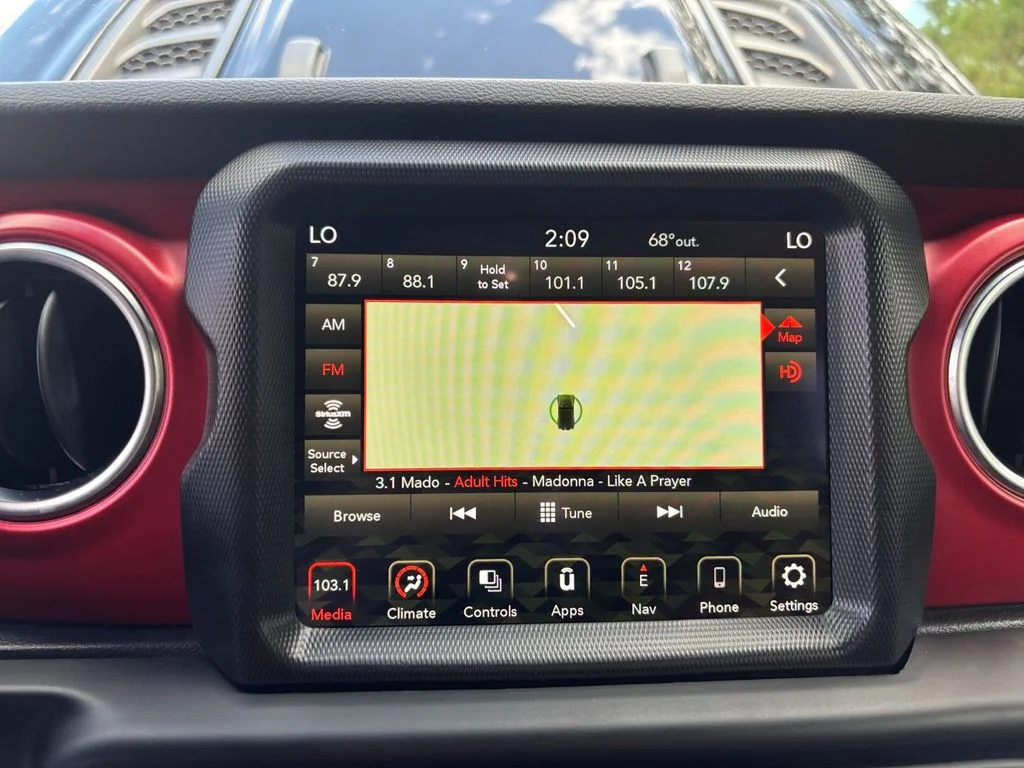 Used 2023 Black Jeep Rubicon image 21