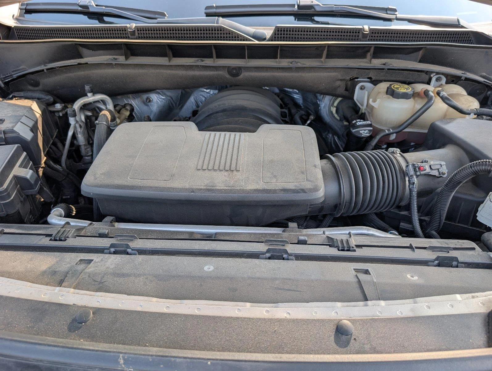 Used 2021 PEARL BEIGE METALLIC GMC Denali image 14
