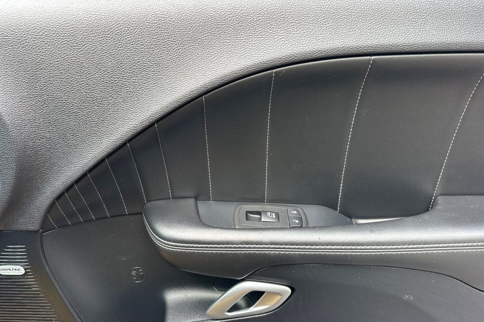 Used 2017 Yellow Dodge R/T image 19