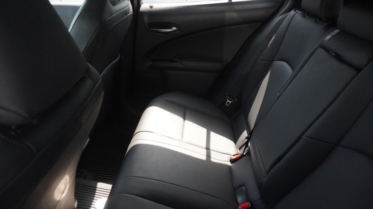 Certified Used 2023 OBSIDIAN Lexus UX 250h Premium image 10