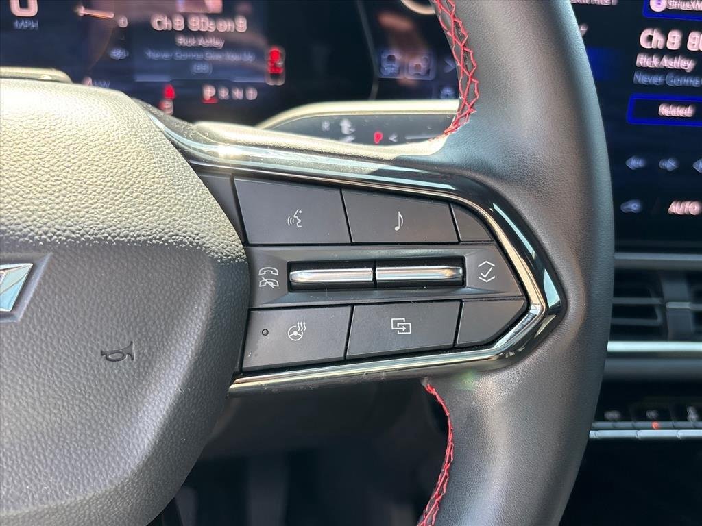 2024 Chevrolet Equinox EV Launch Edition - Photo 11