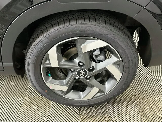 New 2026 Hyundai VENUE SEL