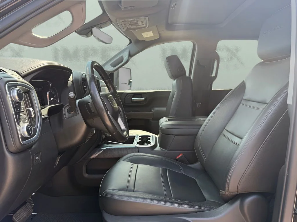 Used 2022 Black GMC Denali image 12