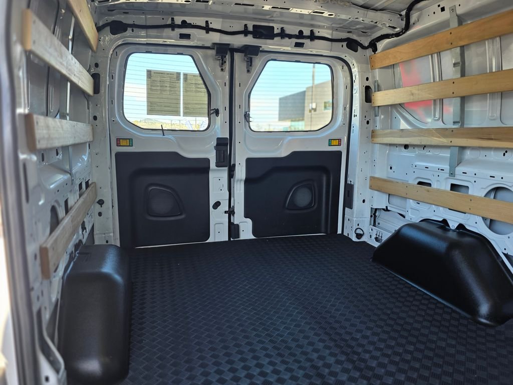 Used 2025 White Ford Base image 14