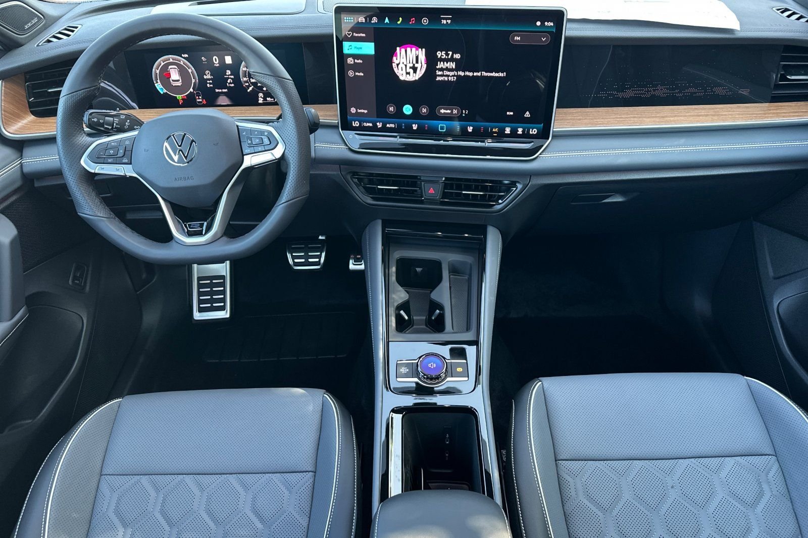 New 2026  Volkswagen 2.0T SEL R-Line Turbo image 13