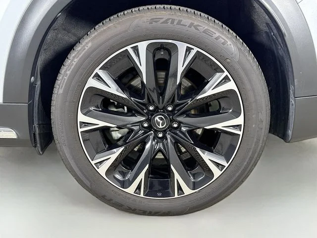 Used 2024 Silver Mazda Premium image 33