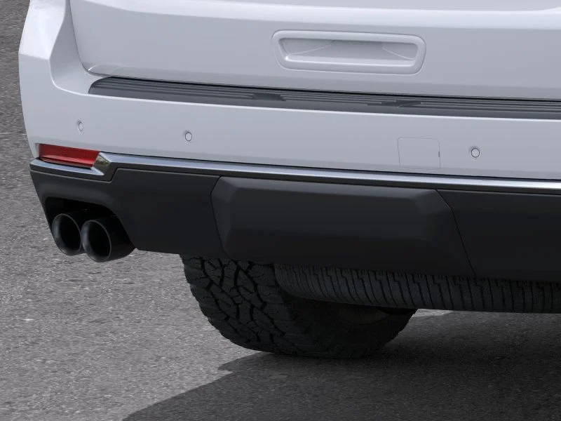 New 2026 Summit White Chevrolet Z71 image 14
