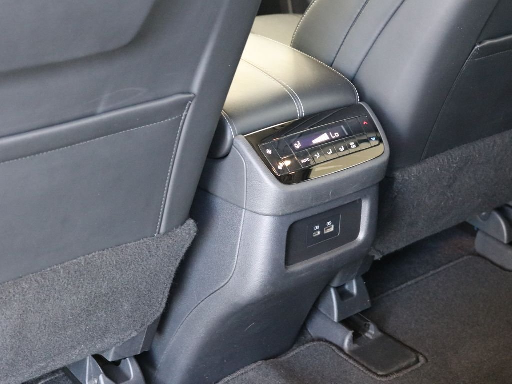 Certified Used 2025 Gray INFINITI PURE image 32