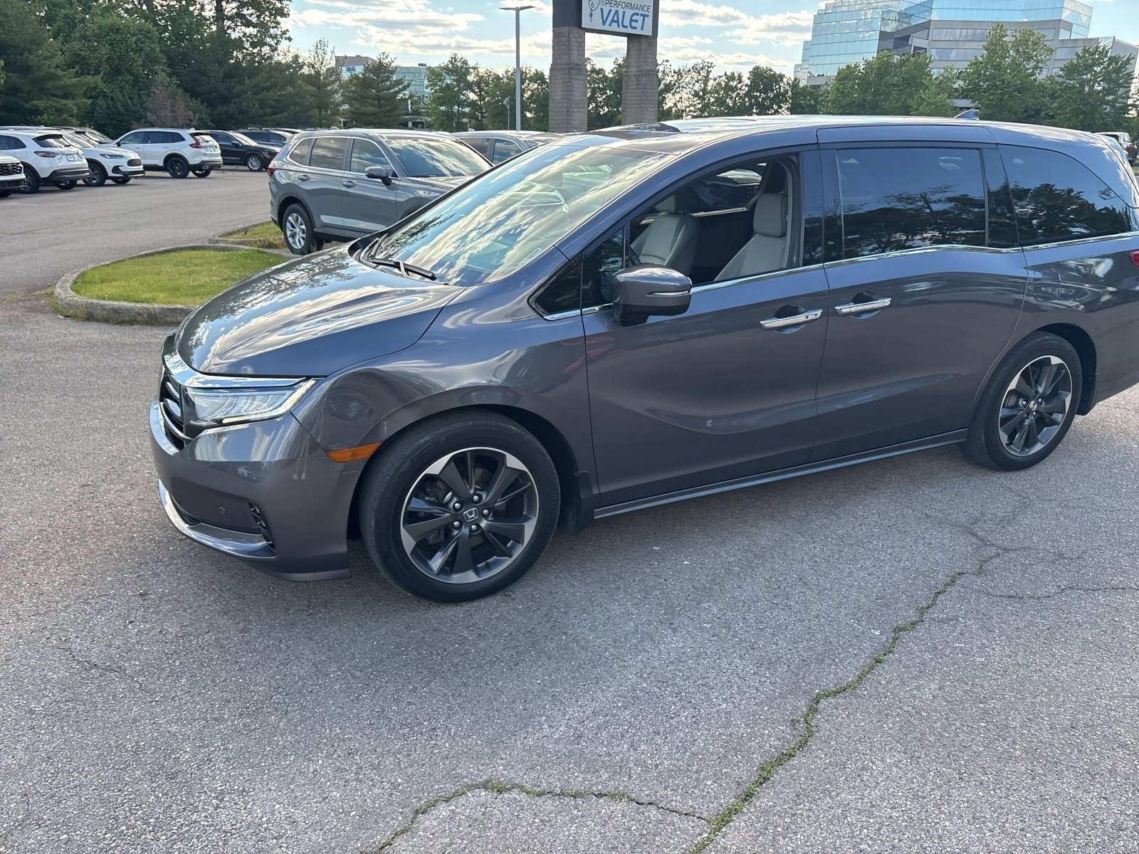 2024 Honda Odyssey Elite - Photo 14