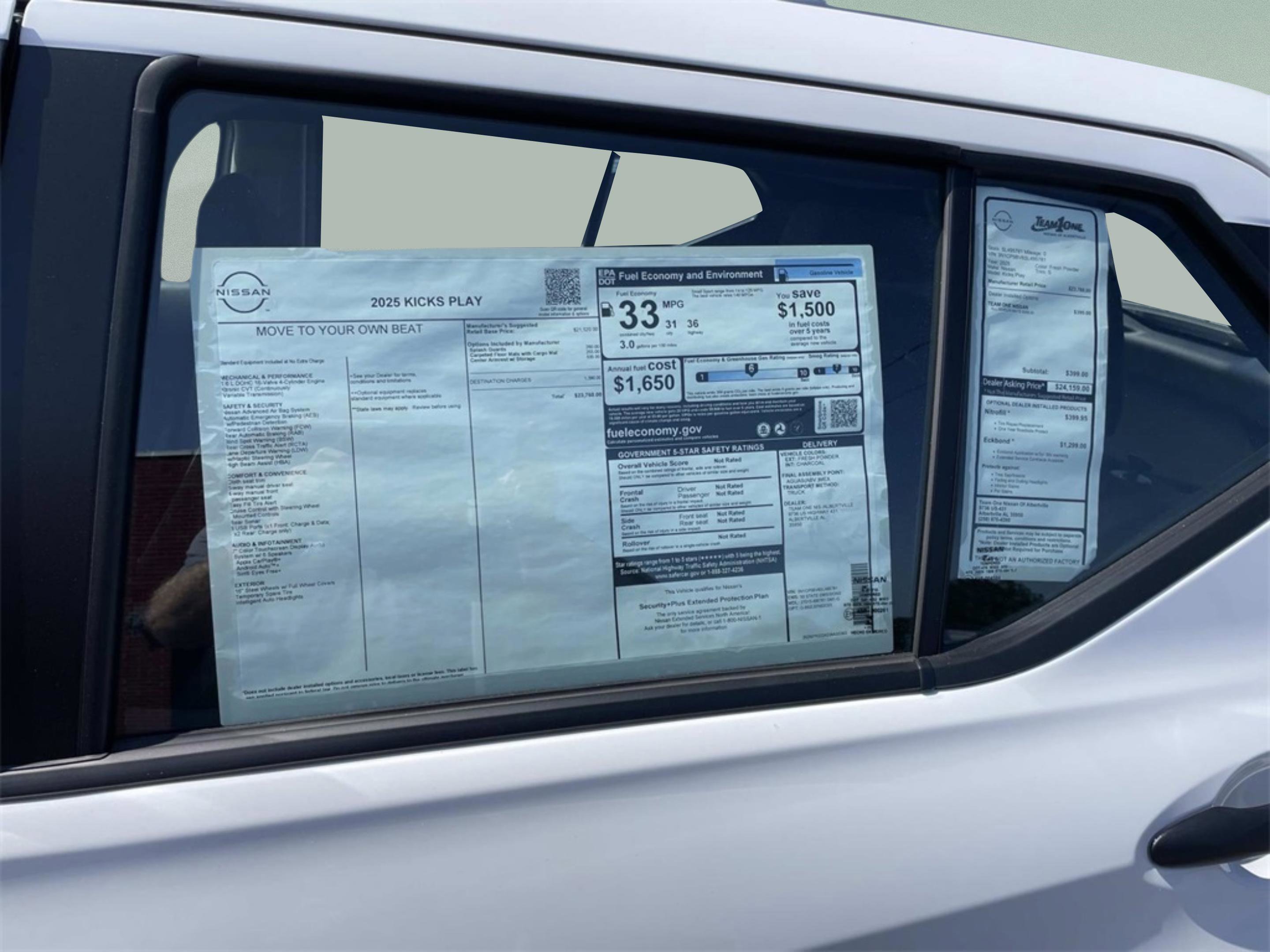 2025 Nissan KICKS PLAY Base - Photo 9