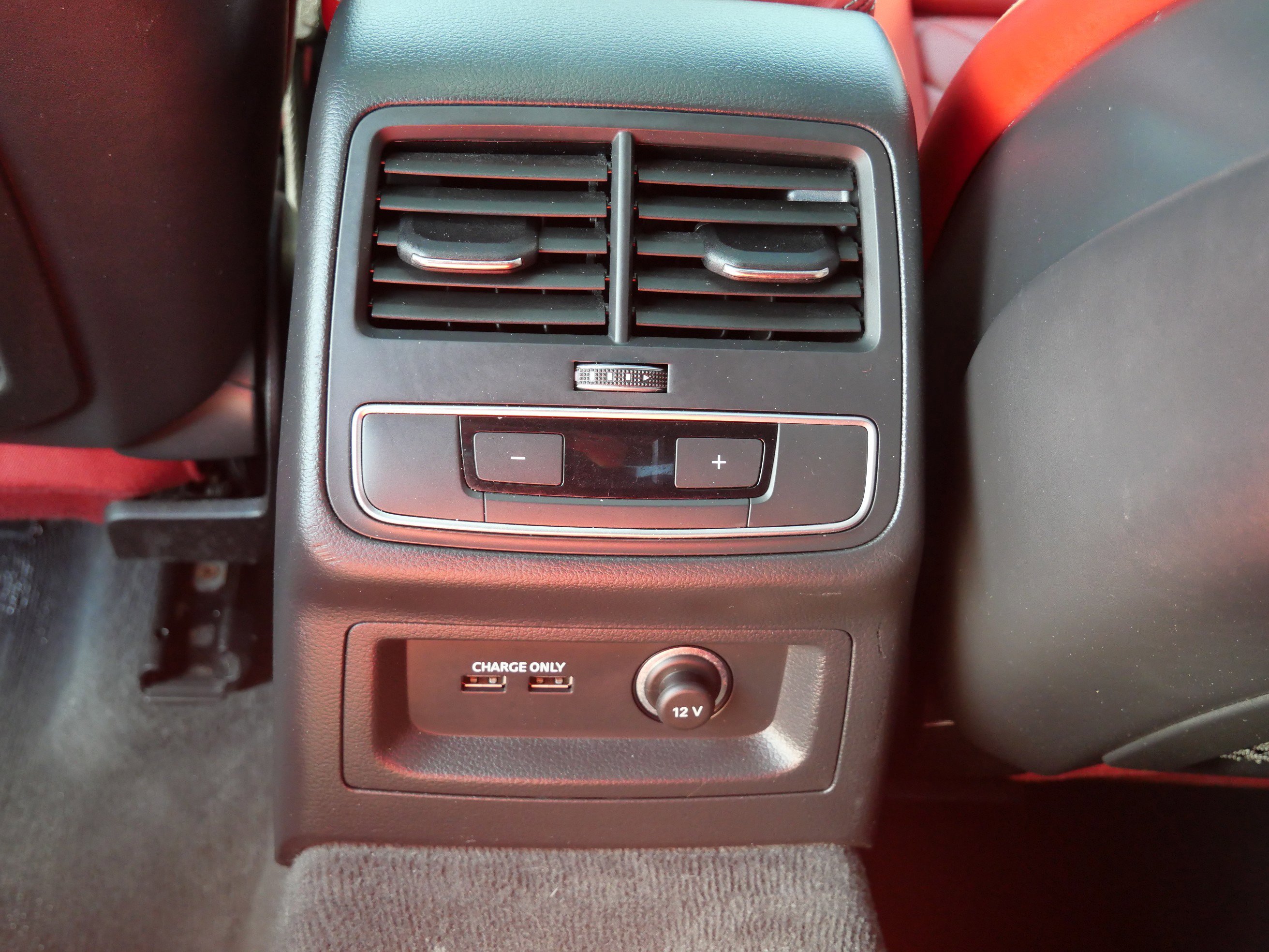 Used 2021 White Audi Prestige image 18