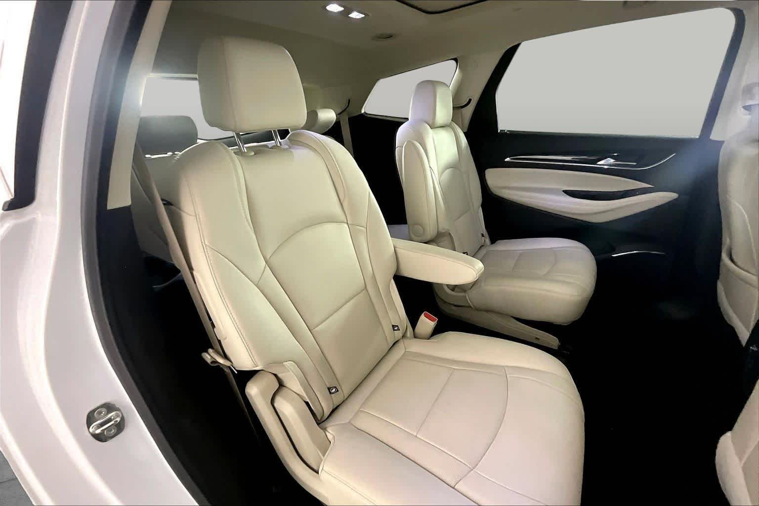 2023 Buick Enclave Essence - Photo 19