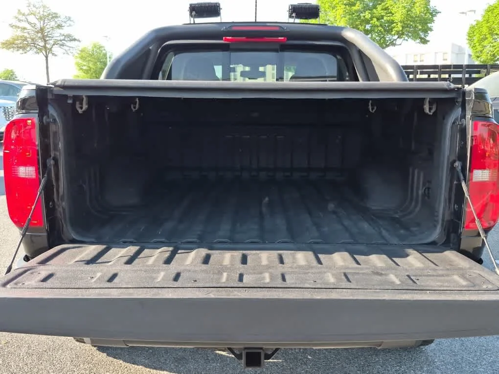 Used 2019 Black Chevrolet 4WD ZR2 image 24