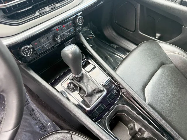 Used 2024 White Jeep Limited image 19
