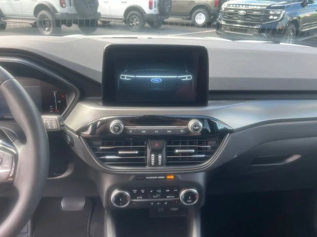 Certified Used 2023 Oxford White Ford Active image 16