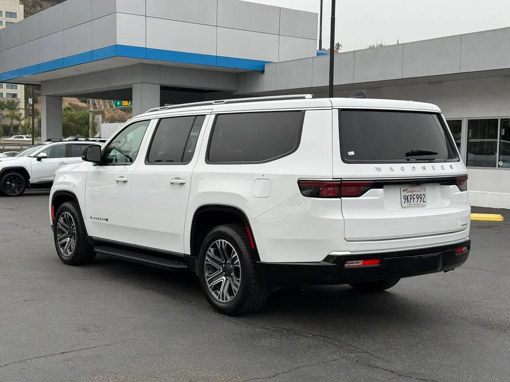 Used 2024 White Jeep Series II image 9