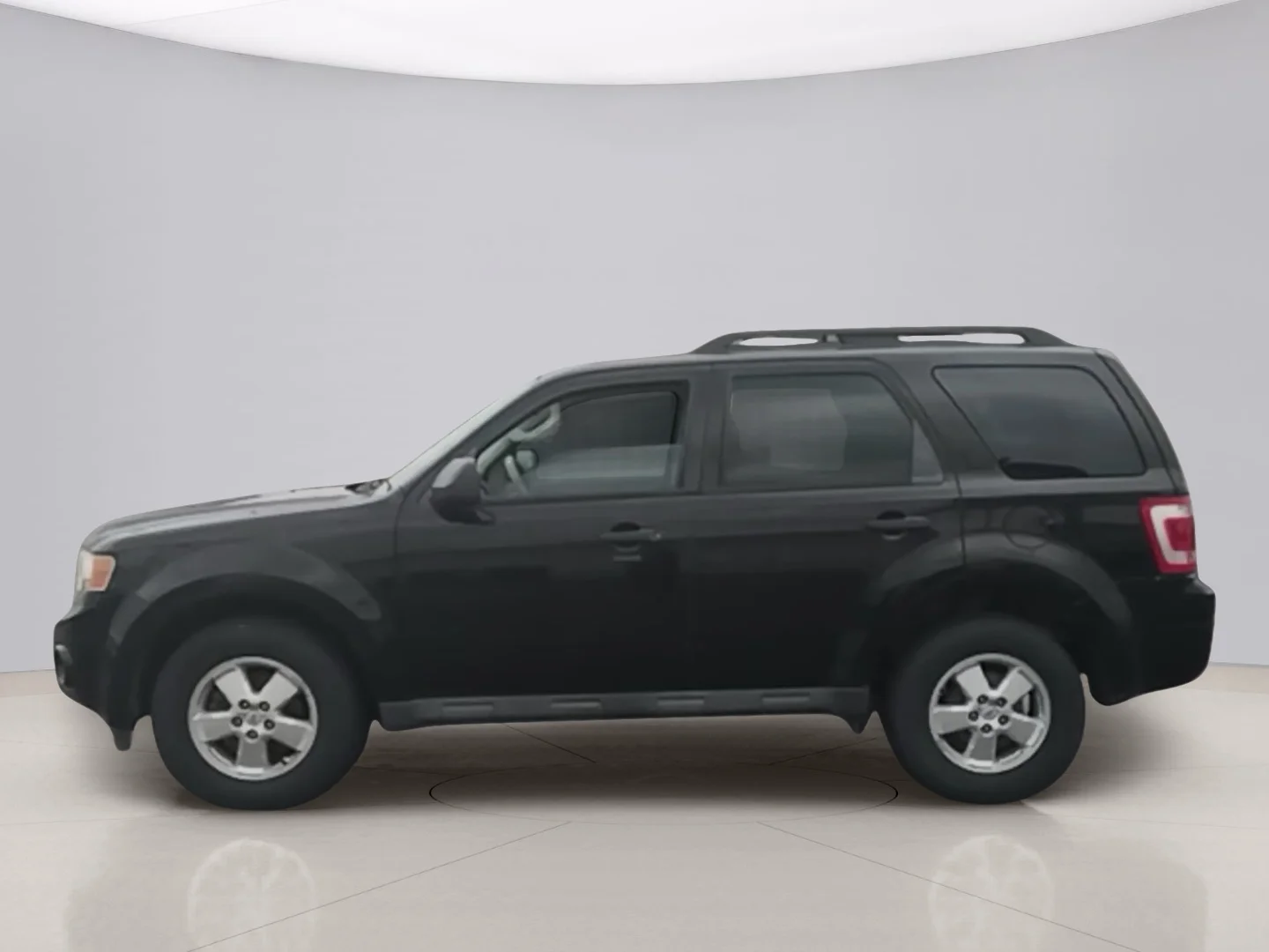 Used 2010 Black Ford XLT image 8