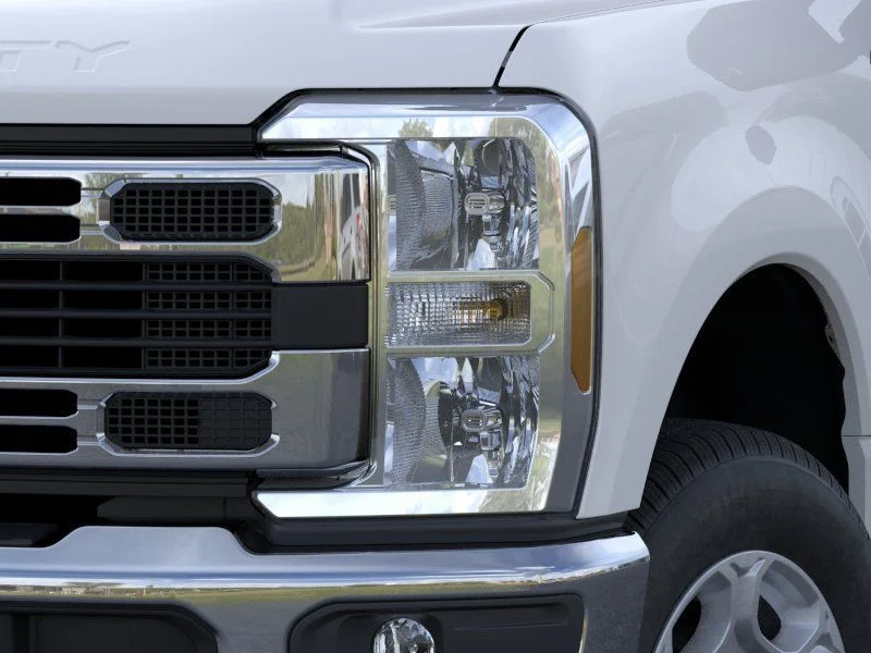 New 2026 Oxford White Ford F-250® XLT image 20