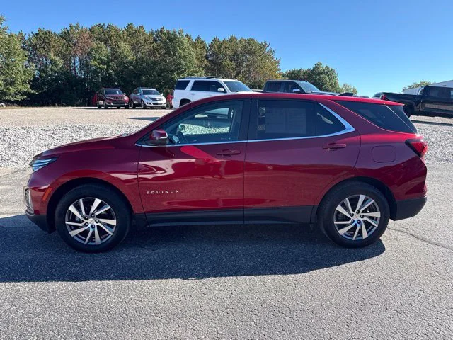Used 2022 Red Chevrolet LT image 9