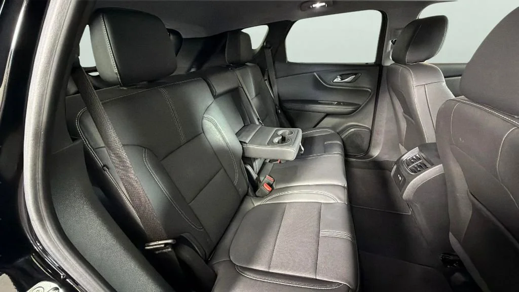 Used 2023 Black Chevrolet 3LT image 29