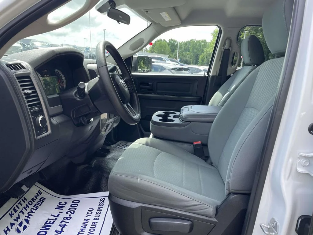 Used 2015 White Ram Tradesman image 18