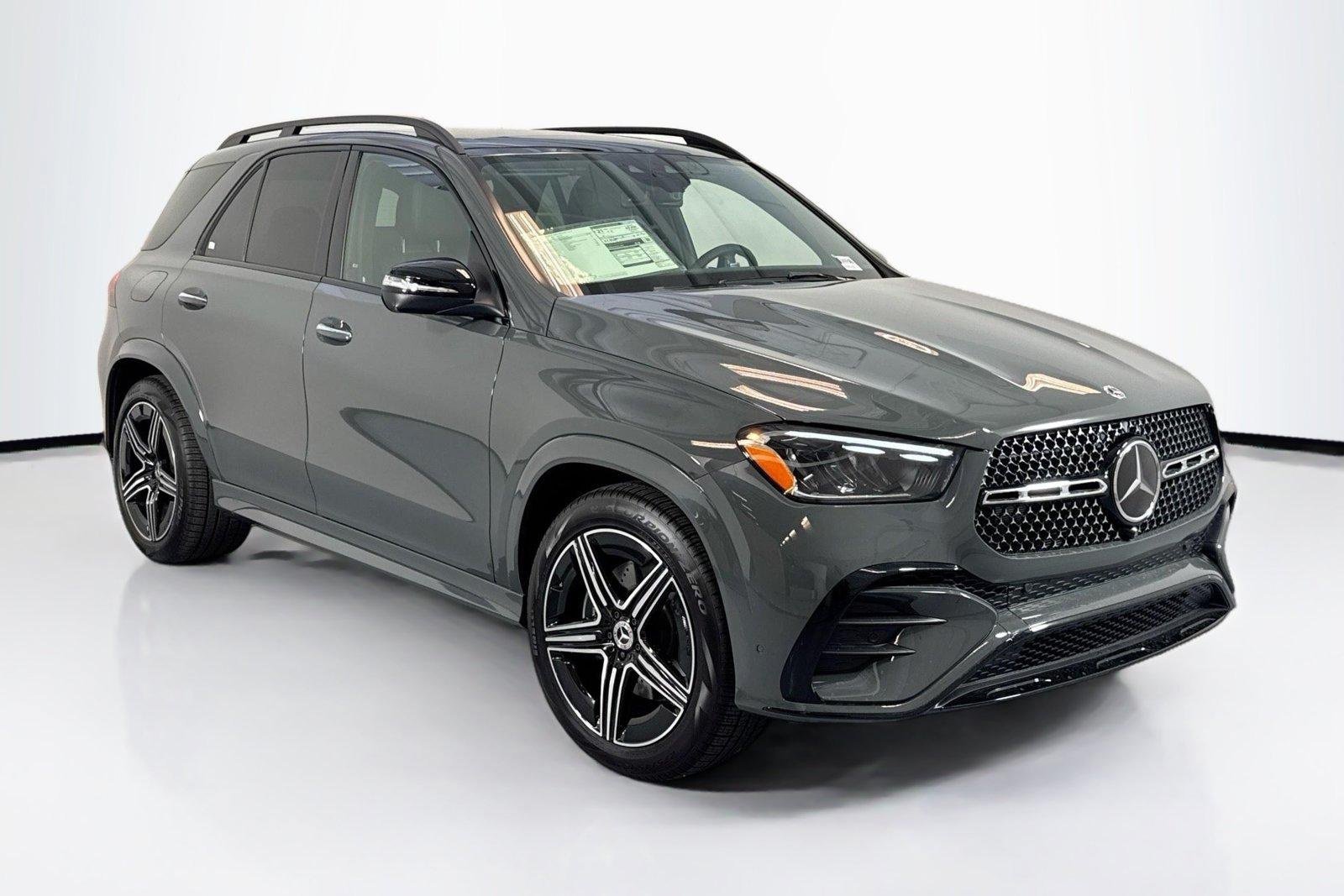 New 2026 Manufaktur Silicon Grey Mercedes-Benz GLE 450 image 3