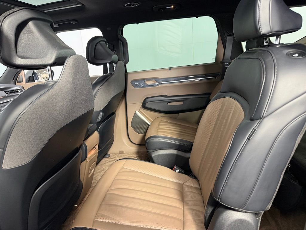 Used 2024 Pebble Kia GT-Line image 28