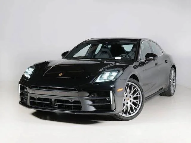 2026 Porsche Panamera