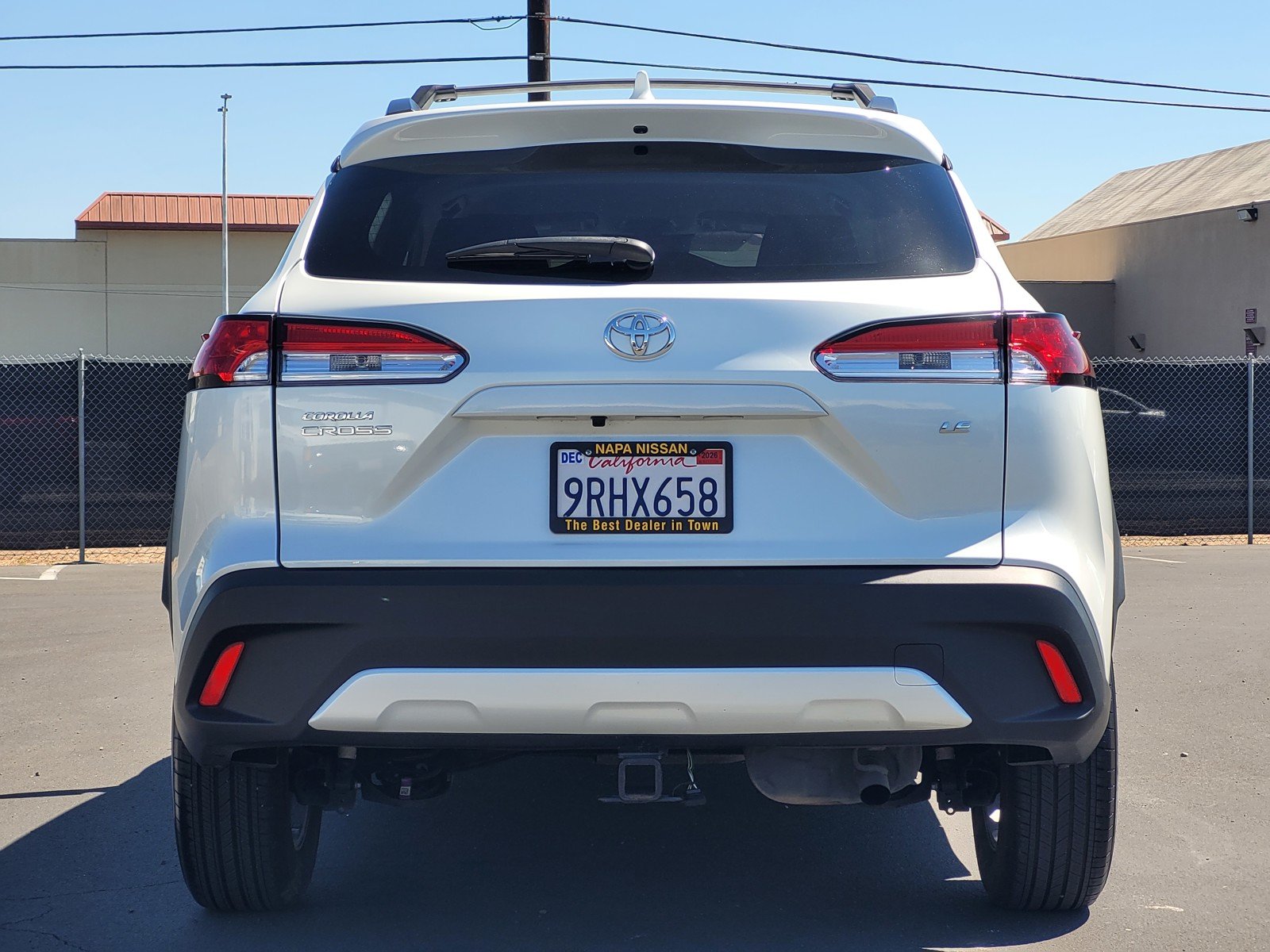 Used 2024 Wind Chill Pearl Toyota LE image 5