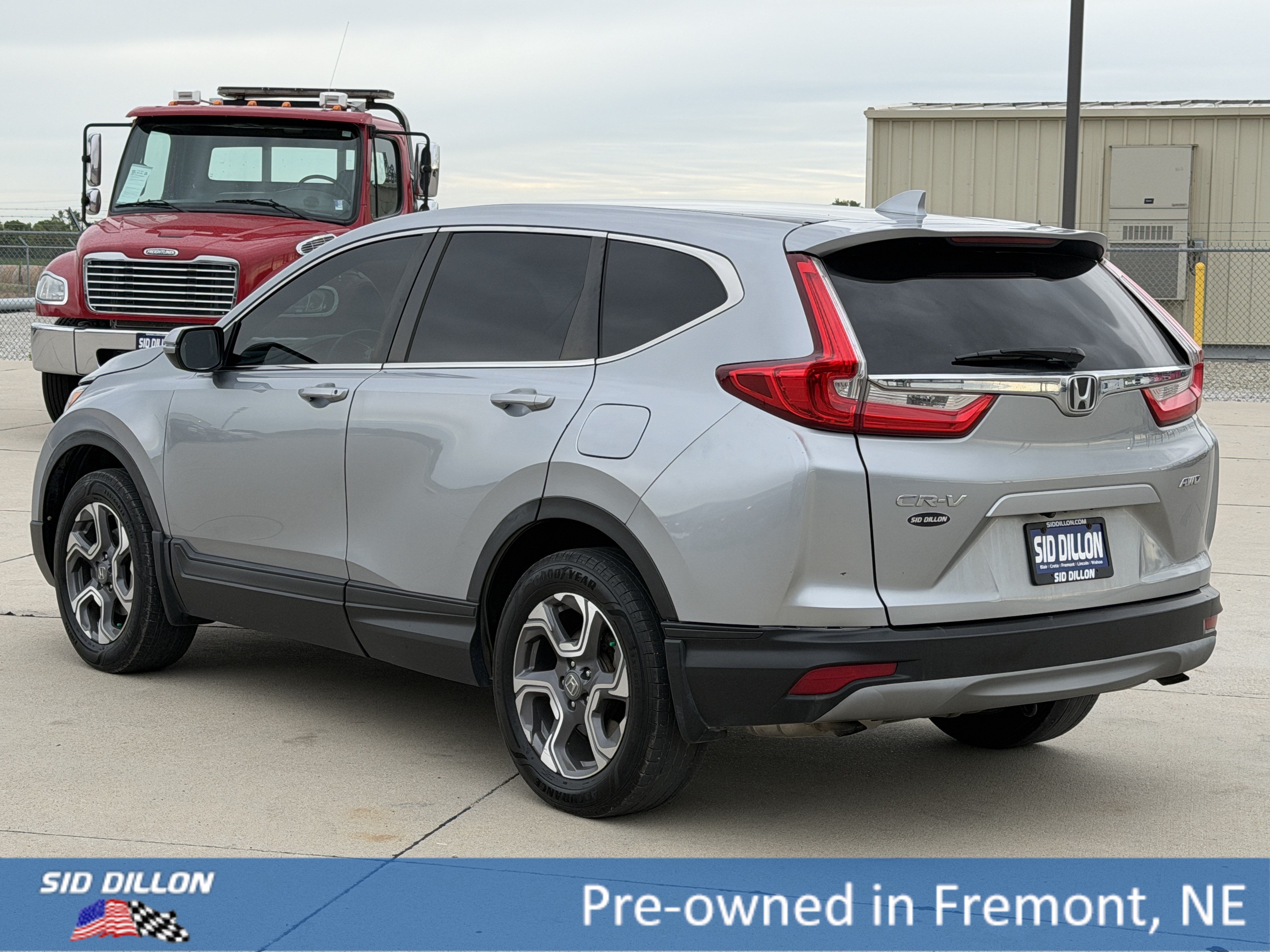 Used 2018 Silver Honda EX image 6