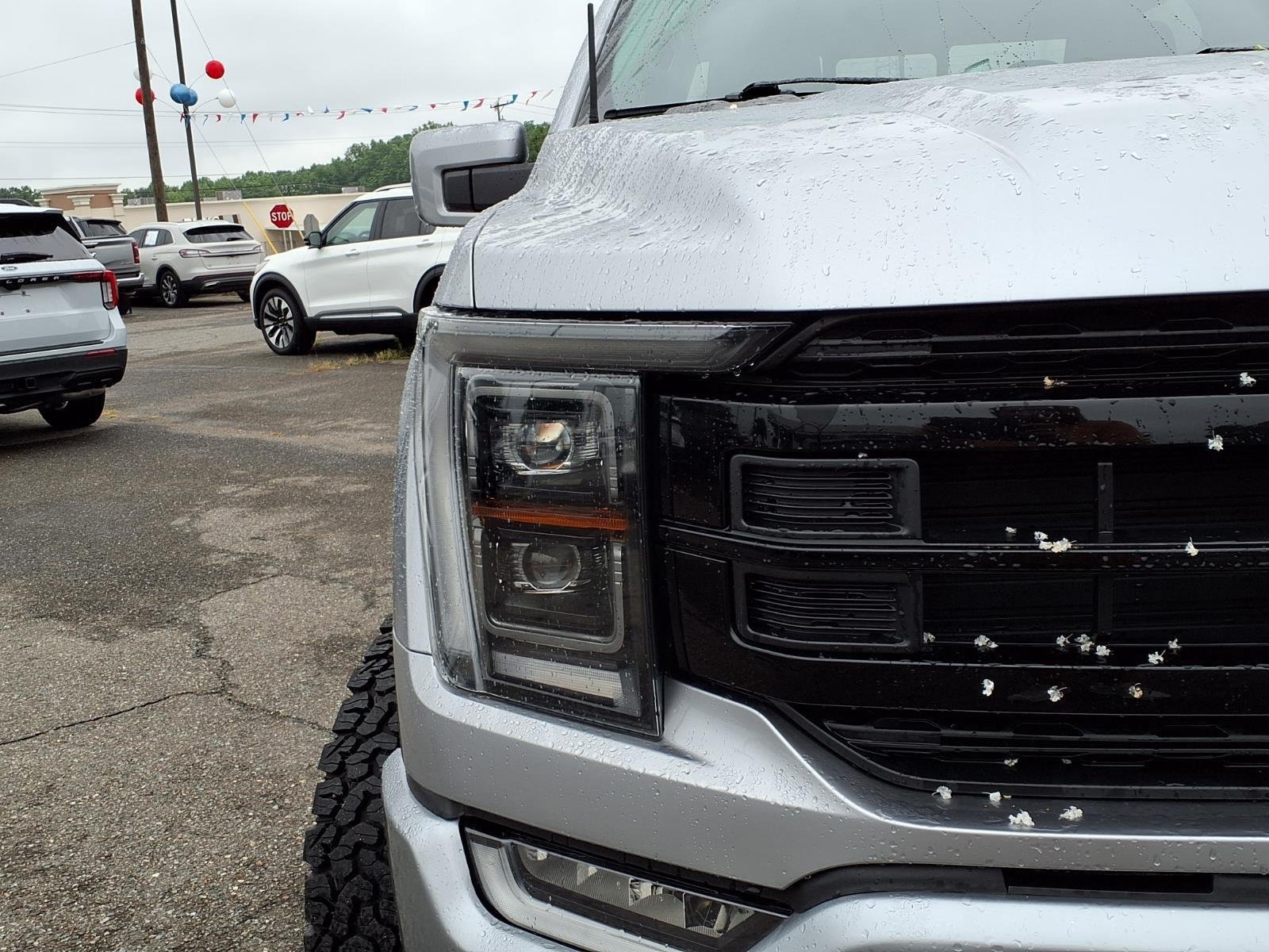 Used 2023 Silver Ford LARIAT image 15