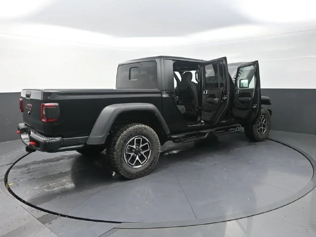 Used 2025 Black Jeep Rubicon image 35