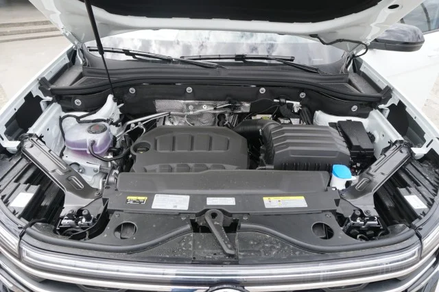 New 2024  Volkswagen 2.0T Peak Edition SEL image 34